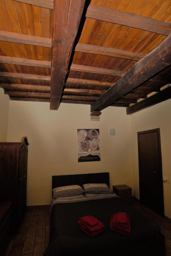 Apartament Via Della Posterna Spoleto Zewnętrze zdjęcie