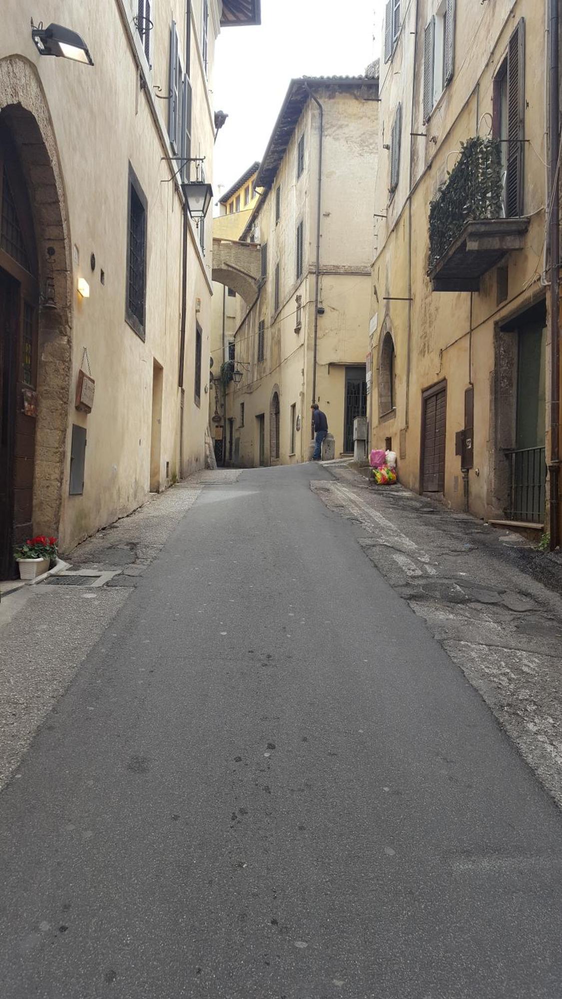 Apartament Via Della Posterna Spoleto Zewnętrze zdjęcie